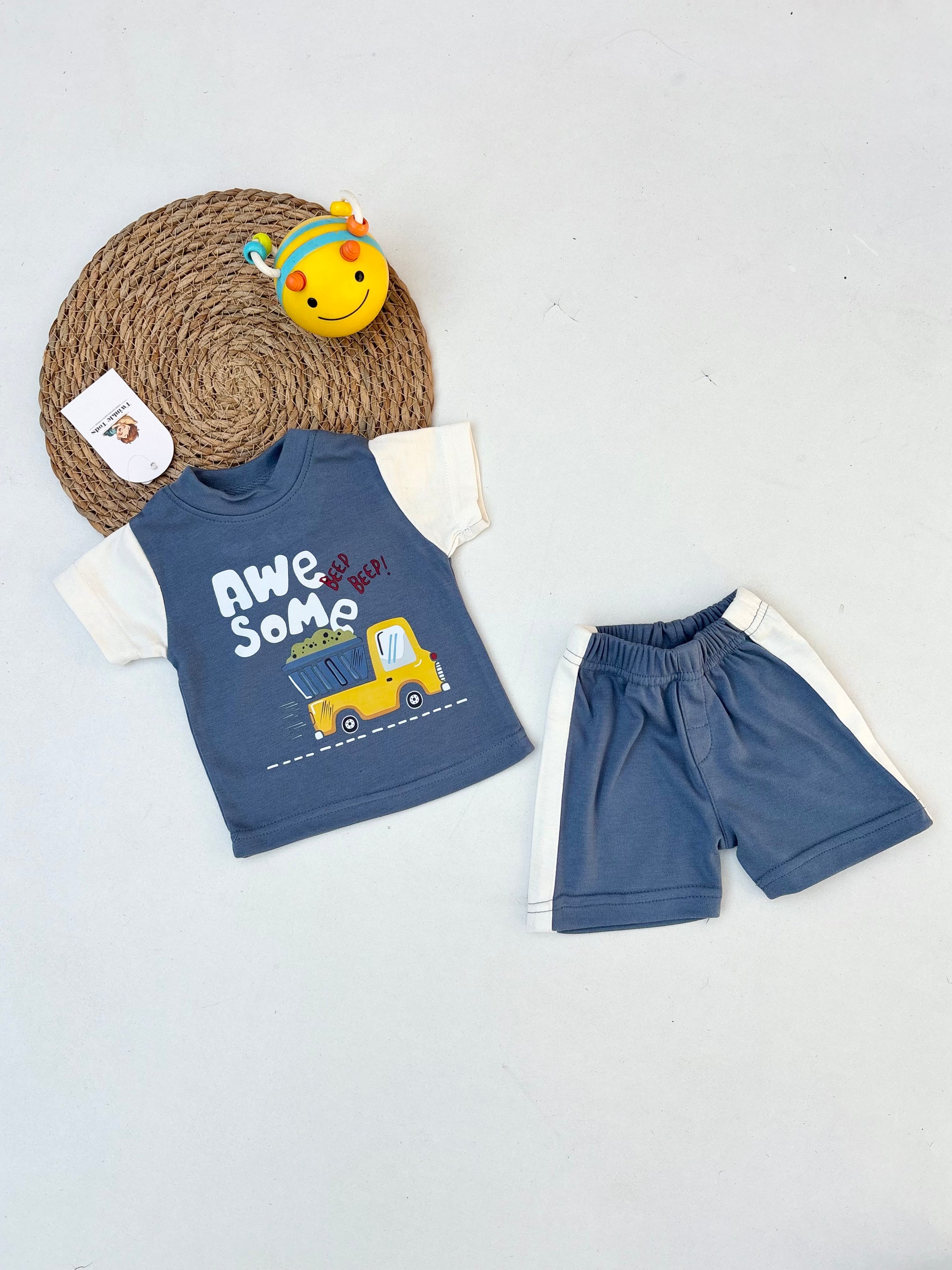 Awe-Somo Printed Short Set