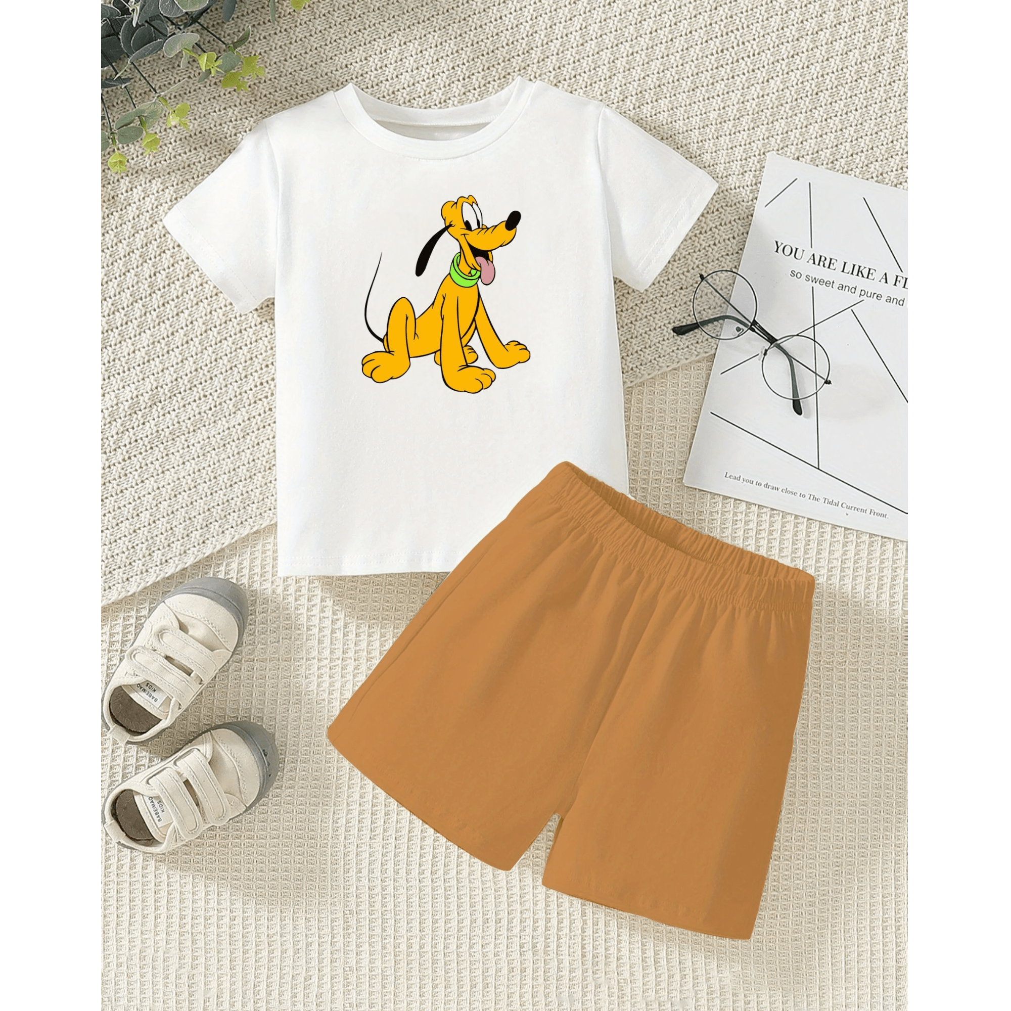 Pluto Cartoon Tee & Brown Short Set